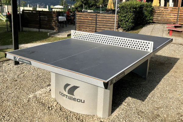 Tischtennis-Platte